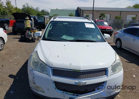 2009 Chevrolet Traverse Ltz from USA, damaged, VIN 1GNEV33DX9S102051